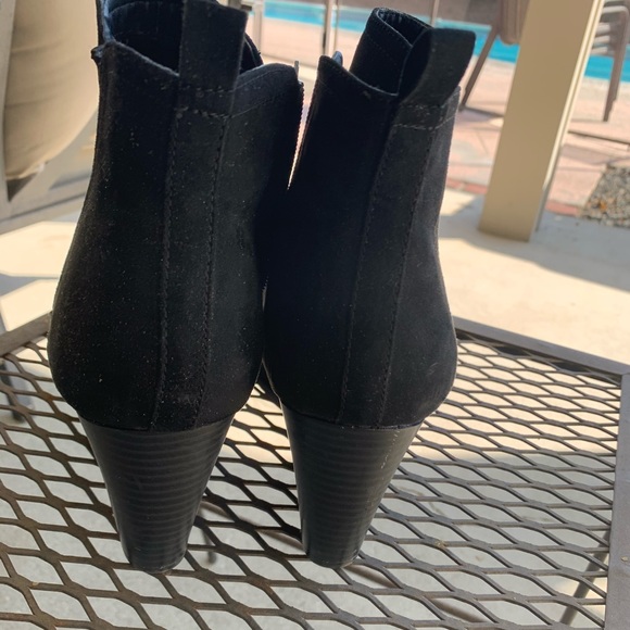 Booties - Picture 4 of 5